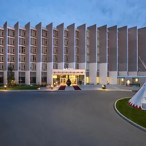 Grey Eagle 4* Calgary
